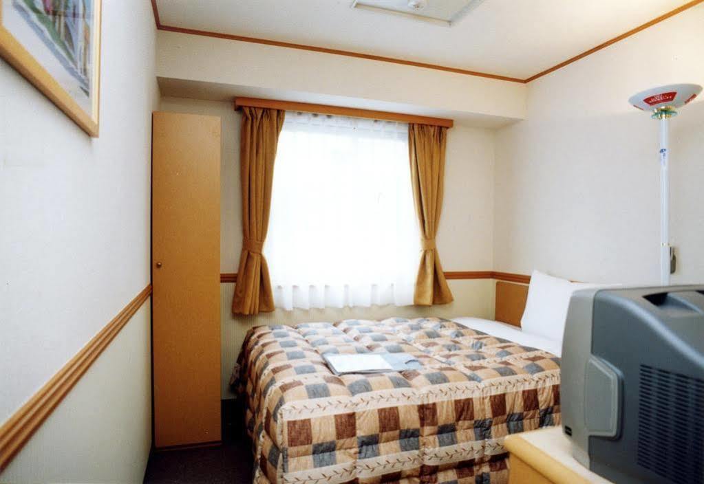 Toyoko Inn Kofu-Eki Minami-Guchi No.1 Buitenkant foto